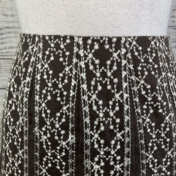 Style & Co Skirt size 4 Brown Linen White Floral Embroidery Midi Flared Modest - Picture 4 of 9